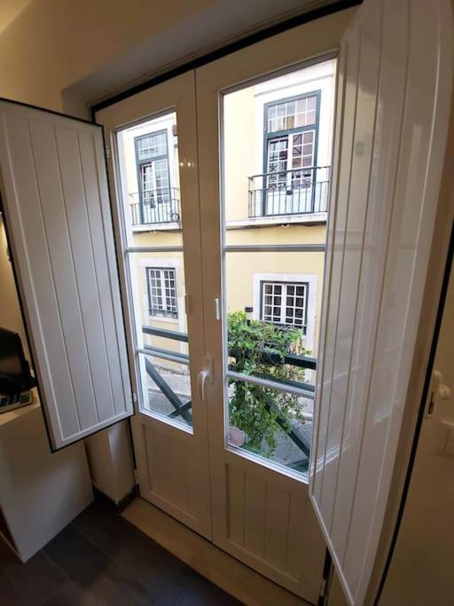 Studios Of The Panteao, 1St Floor Lisboa Eksteriør bilde